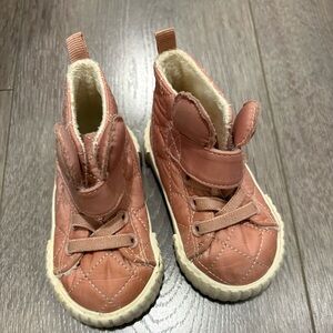 H&M Quilted Pink Minnie Mouse Kids Shoes